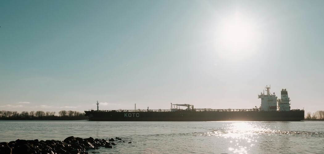 Porte conteneur liant Guadeloupe et Martinique